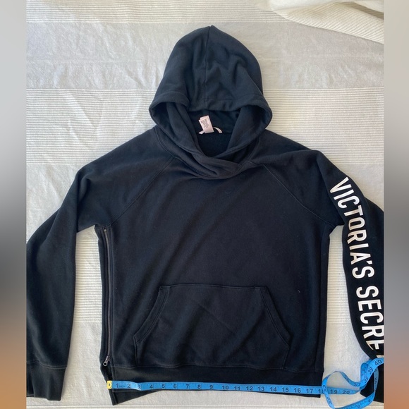 Victoria’s Secret Hoodie With Functional Zipper - Picture 9 of 13